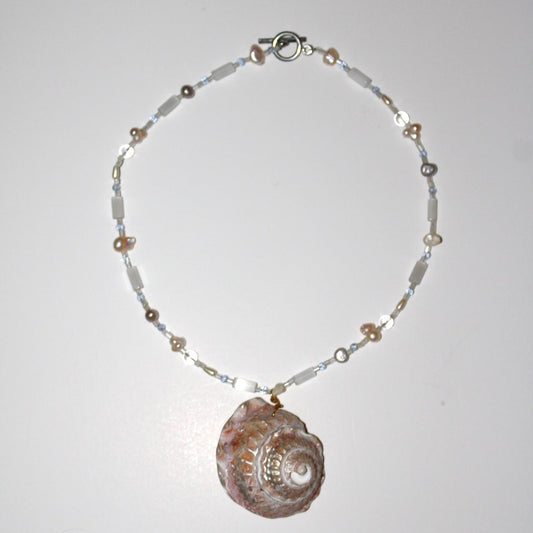Santa Barbra Shell Pendant